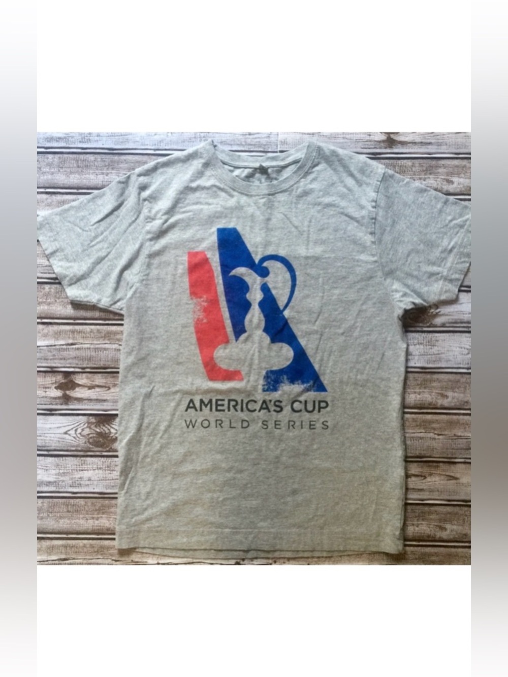 Continental • America's Cup World Series T-Shirt Size Small